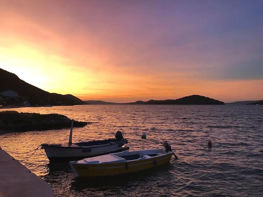 Holiday home Apartment Vistamare Croatia Luka