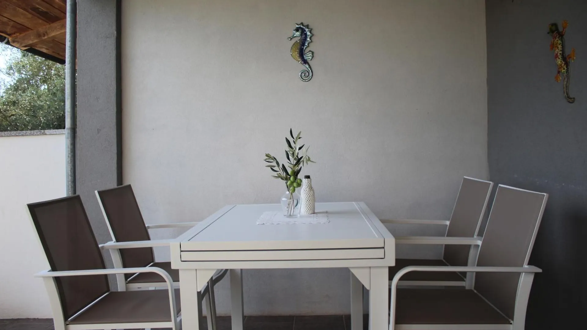 Apartment Vistamare Croatia Luka